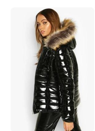 Брендовая курточка boohoo