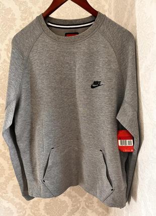 Мужская кофта от nike в размере l
