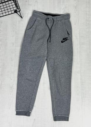 Спортивные штаны nike women`s sweatpants