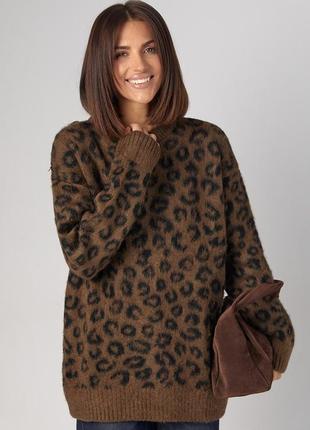 Леопардова жіноча кофта з ворсистої пряжі