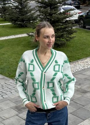 Круті кардигани