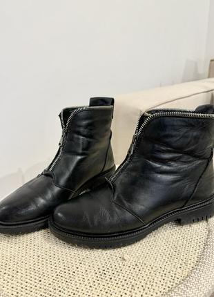 Зимові сапожки черевики