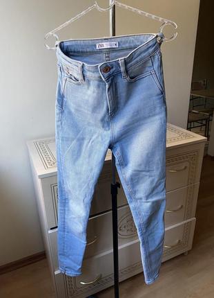 Джинси скіні zara голубі xs