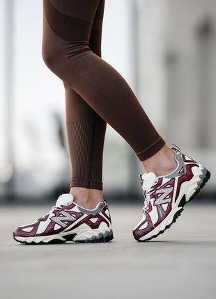 Женские кроссовки new balance 610 burgundy whiteque беланс бордового с белым цветами