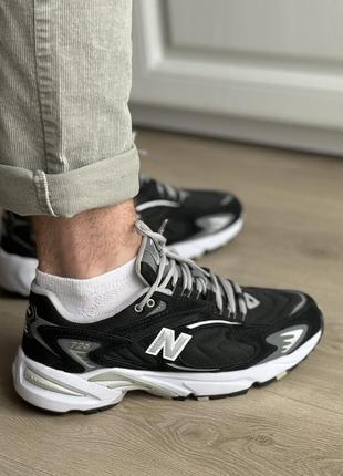 Нові new balance 725r чорні 43 розмір оригінал з коробкою