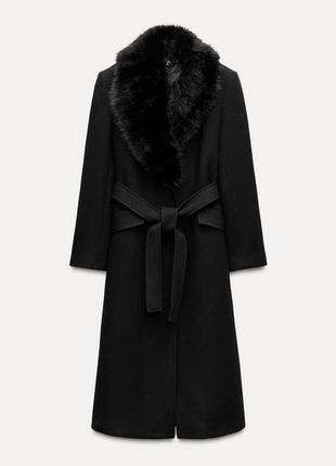 Пальто зі змішаної вовняної тканини зі штучним хутром на лацканах zara