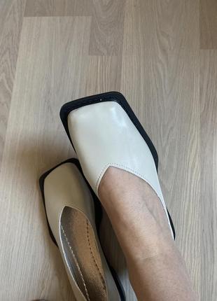 Балетки шкіряні квадратний носок туфлі трендові стильні жіночі кремові ,мʼякі та комфортні- 384 фото