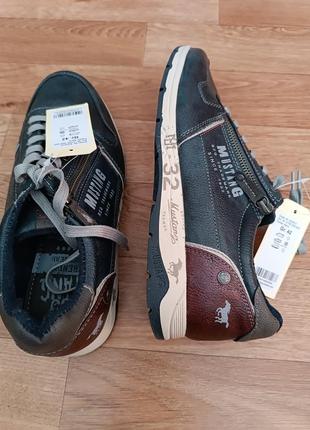 Мужские кроссовки mustang