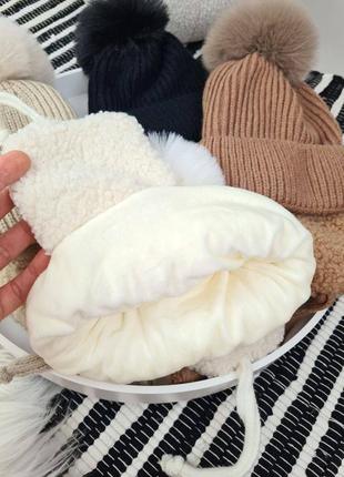 Шапочка з вушками