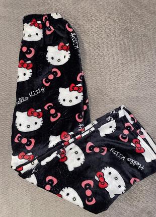 Штанишки с hello kitty4 фото