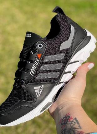 Кроссовки adidas terrex черные