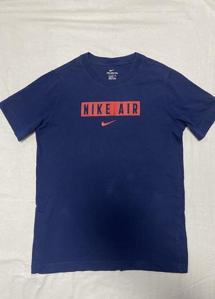 Подростковая темно-синяя футболка nike рост 147-158