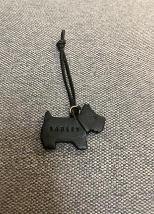 Брелок radley