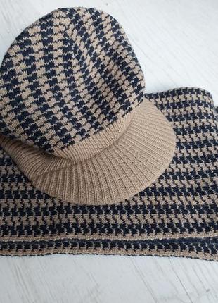 Берет с шарфом 54см