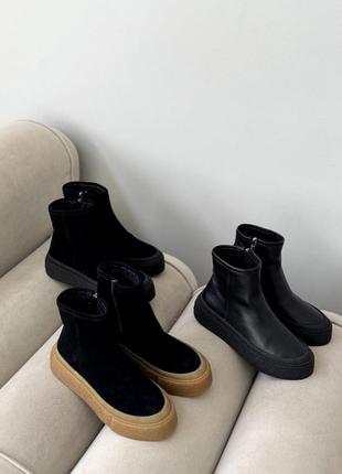 Ботинки без шнурков