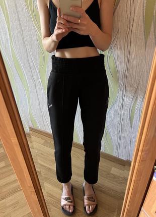 Спортивные штаны