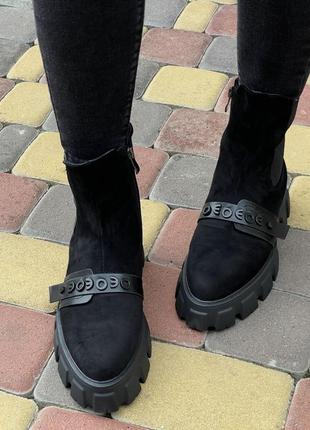 Ботинки женские