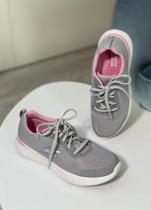 Кросівки skechers