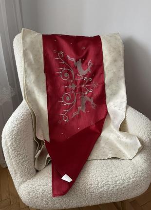 Скатерть праздничные