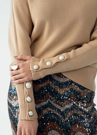 Свитер с акцентными пуговицами на рукавах zara карамельного цвета жемчуга