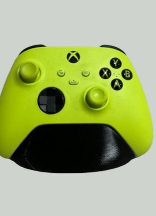 Мінімалістична підставка для контролера xbox