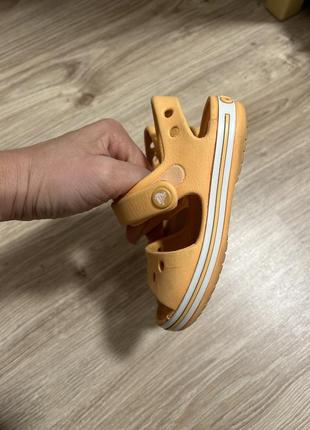 Crocs 9