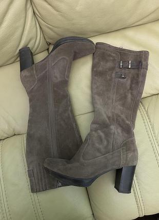 Замшеві чоботи nero giardini