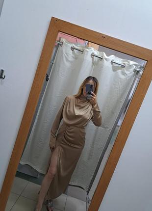 Сукня вечірня