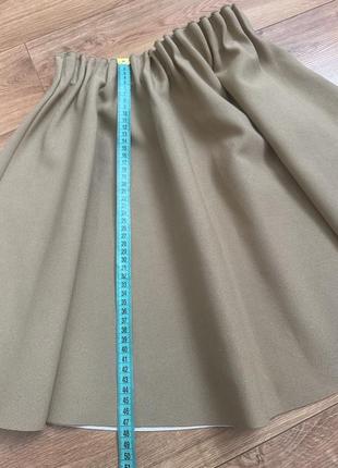 Короткая юбка zara на резинке цвета хаки s4 фото