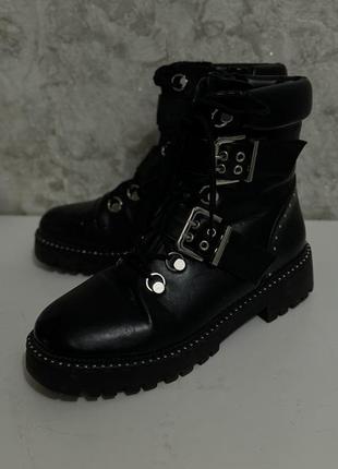 Зимние ботинки