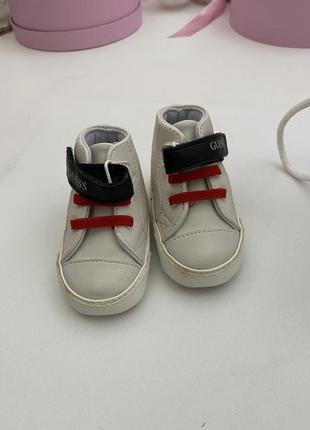 Взуття дитяче guess 5