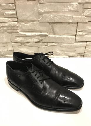 Туфлі броги loake 1880 byron