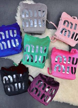 Красивые костюмы в стиле miu miu