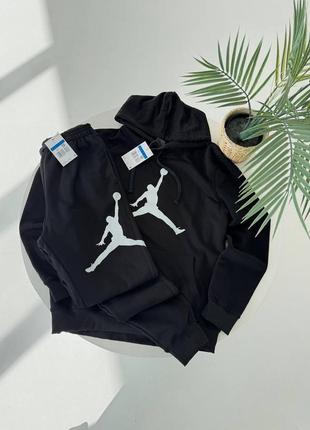 Костюм теплий jordan оригінал із бірками на мікрофлісі новий!