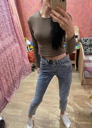 Женские джинсы