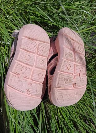 Чудові босоніжки сандалі на дівчинку23р.2 фото
