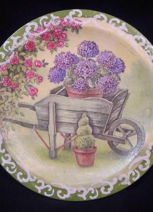 Тарелка деревянная с декупажным рисунком, ручная работа, 18 см, 160/130 (цена за 1 шт. + 30 гр.)
