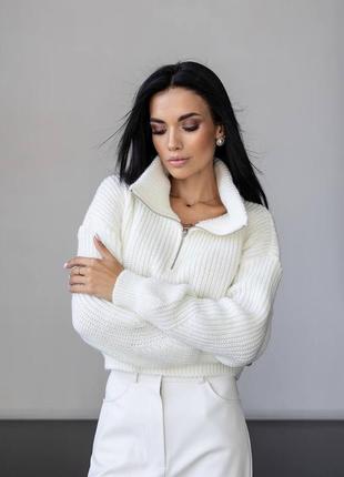 Новый женский белый молочный укороченный короткий свитер кофта с высоким горлом воротником и молнией однотонный прямой акриловый из шерсти и акрила