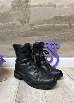Женские зимние ботинки grossi кожаные на шнурках черные размер 36