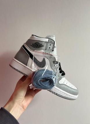 Жіночі кросівки nike air jordan 1 retro grey white 38 41