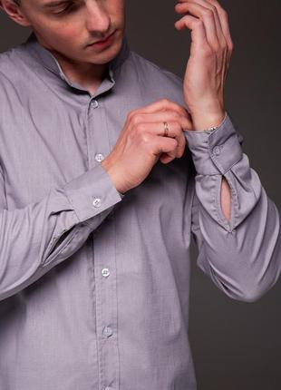 Мужская серая рубашка из льна, длинный рукав, воротник стойка7 фото
