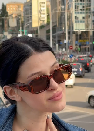 Жіночі окуляри в стилі prada pr 17ws