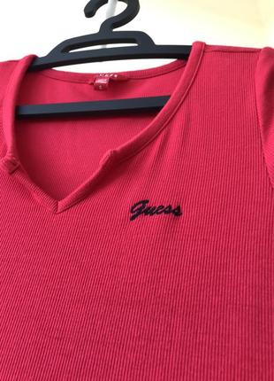 Фірмова  жіноча футболка guess (червона в рубчик)6 фото