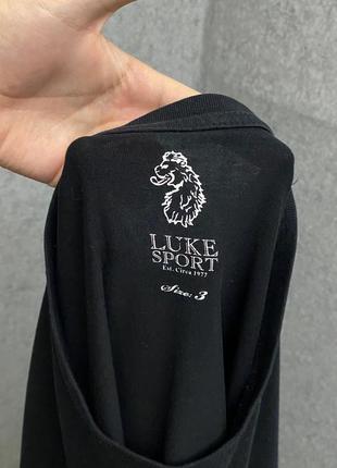 Чёрная футболка от бренда luke5 фото