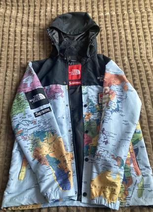 Демисезонная куртка унисекс синяя supreme x the north face tnf mountain