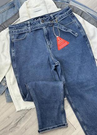 Джинсы hollister