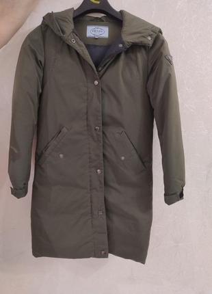 Теплое пальто прада prada. р.38