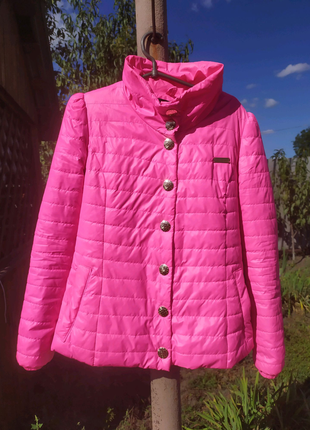 Куртка вітровка