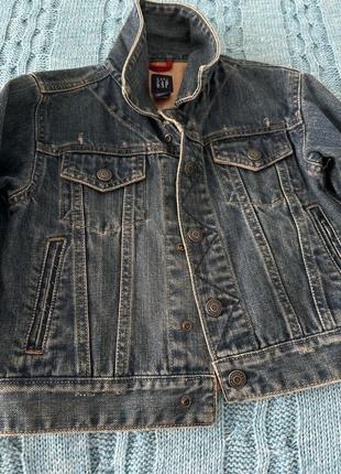 Джинсовая курточка gap 3t