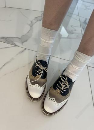 Лофери оксфорди pier one